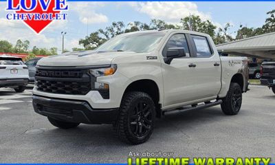 2026 Chevrolet Silverado Trail Boss Custom