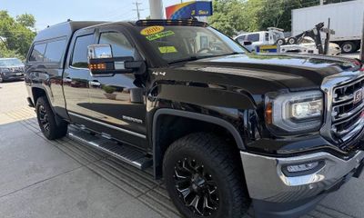 2016 GMC Sierra SLT