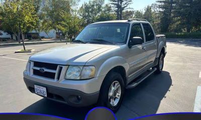 2003 Ford Explorer Sport Trac XLT