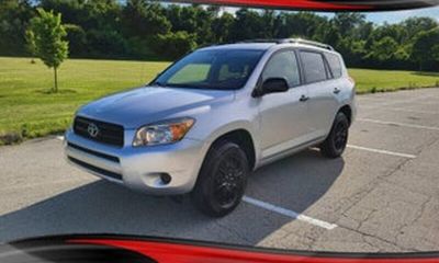 2006 Toyota RAV4 Sports