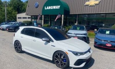 2023 Volkswagen Golf R 20T 4MOTION