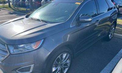 2018 Ford Edge Titanium