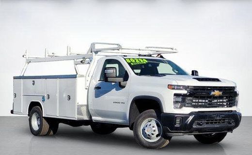 2026 Chevrolet Silverado HD Work Truck