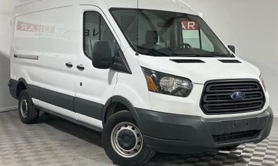 2018 Ford Transit 250 LWB Medium