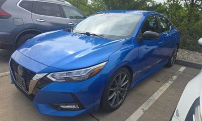 2020 Nissan Sentra SR