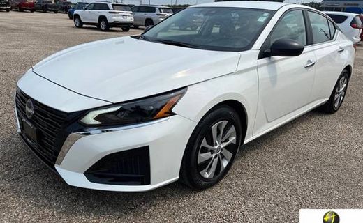 2025 Nissan Altima S