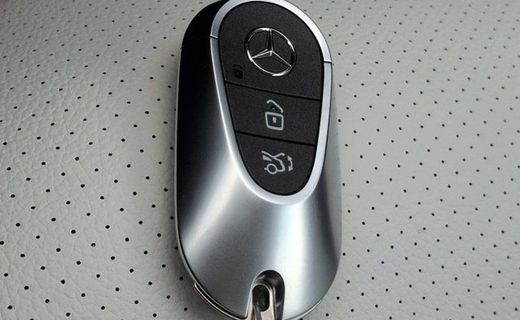 2026 Mercedes-Benz C-Class C300