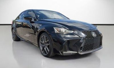 2017 Lexus RC 200T