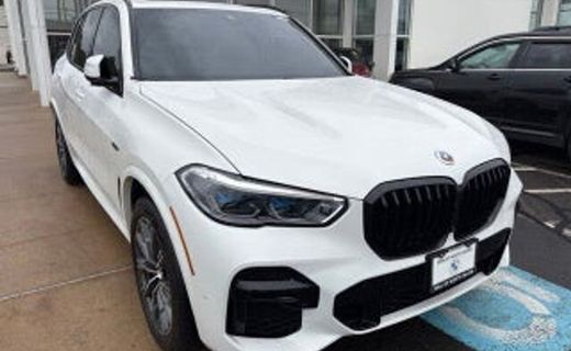 2023 BMW X5 M50I