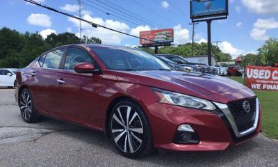 2019 Nissan Altima Platinum