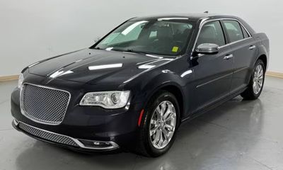 2016 Chrysler 300 Limited