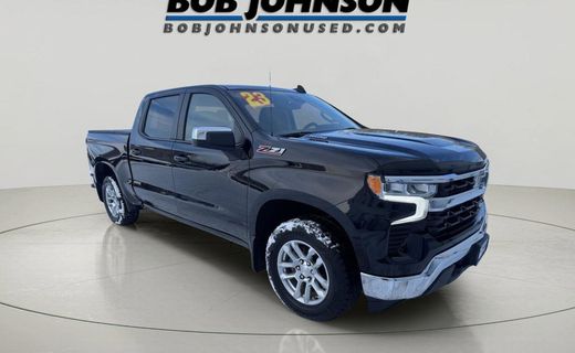 2023 Chevrolet Silverado LT