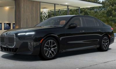 2026 BMW 740I xDrive
