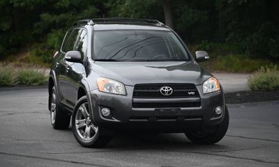 2012 Toyota RAV4 Sports