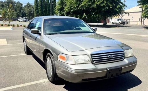 2000 Ford Crown Victoria Police Interceptor