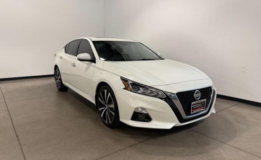 2021 Nissan Altima Platinum