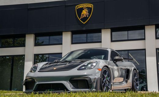2023 Porsche 718 Cayman GT4 RS