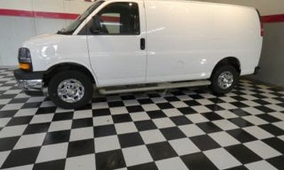 2023 Ford E-450 Super Duty