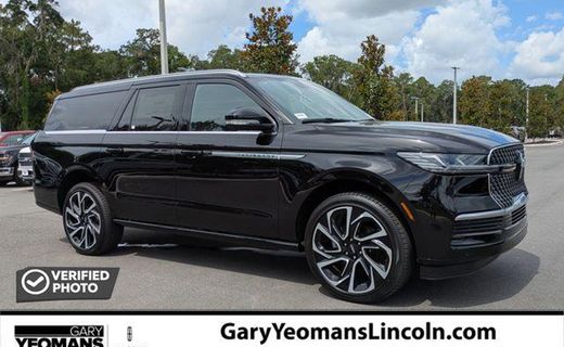 2026 Lincoln Navigator L Reserve