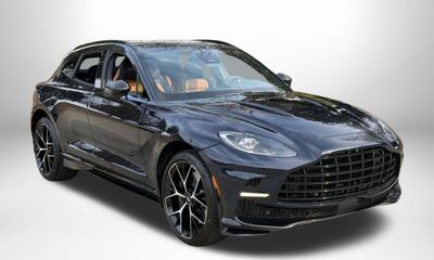 2026 Aston Martin DBX DBX707