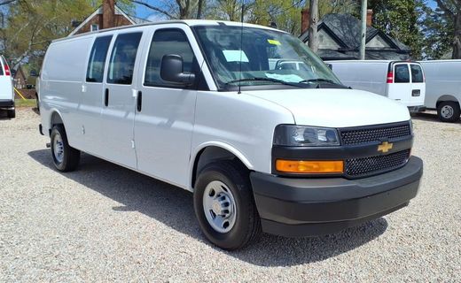 2026 Chevrolet Express EXT