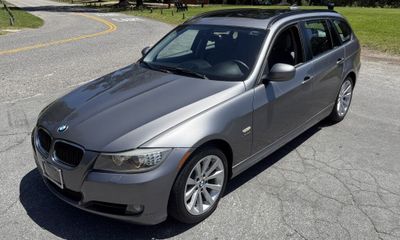 2011 BMW 328I xDrive Sports Wagon