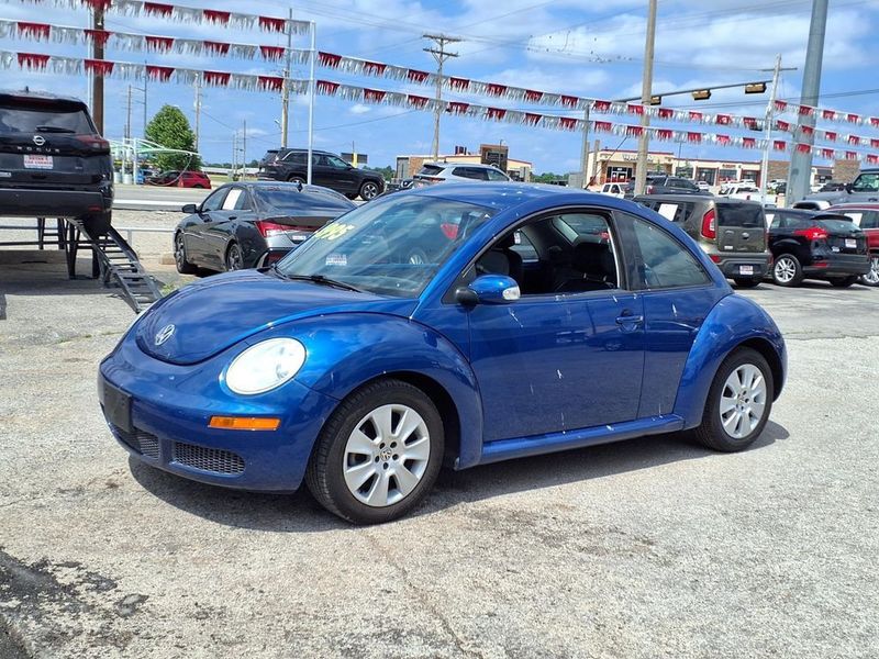 2008 Volkswagen Beetle — a typically priced live listing