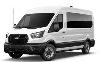 2026 Ford Transit Medium Roof