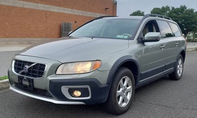 2008 Volvo XC70 32 Wagon