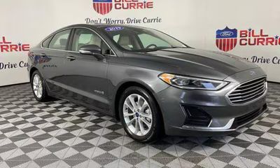 2019 Ford Fusion SEL Hybrid