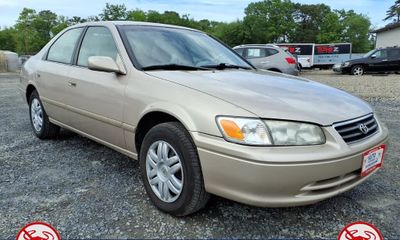 2001 Toyota Camry LE