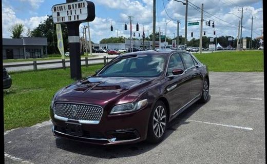 2017 Lincoln Continental Premier