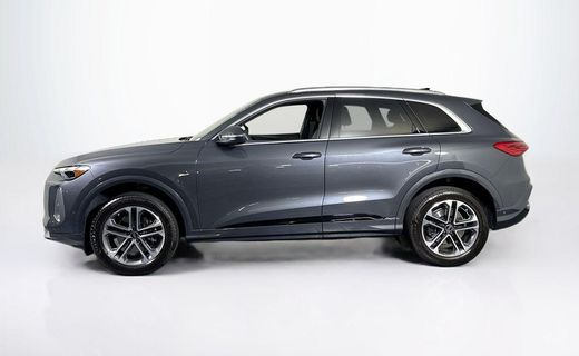 2025 Audi Q5 Quattro Premium