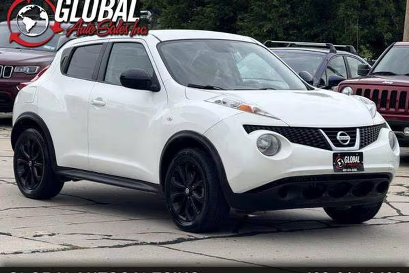 2014 Nissan Juke — a typically priced live listing