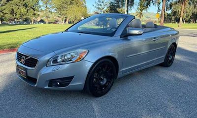 2012 Volvo C70 T5