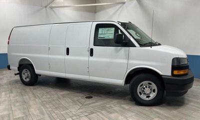 2026 Chevrolet Express EXT