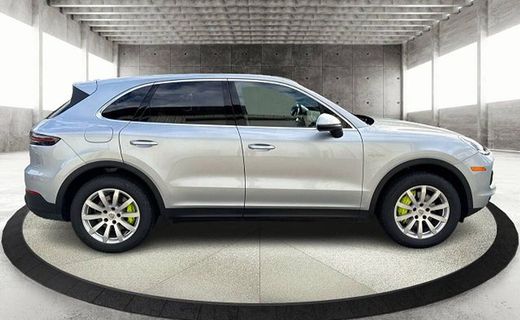 2023 Porsche Cayenne