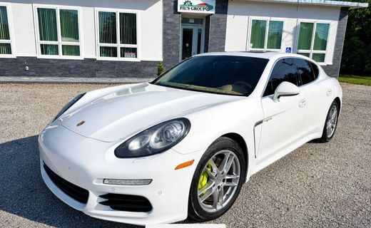 2014 Porsche Panamera S