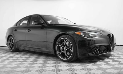 2025 Alfa Romeo Giulia 952 Sprint Base Tributo