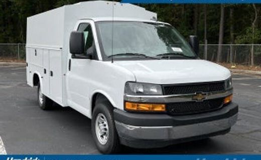2026 Chevrolet Express EXT