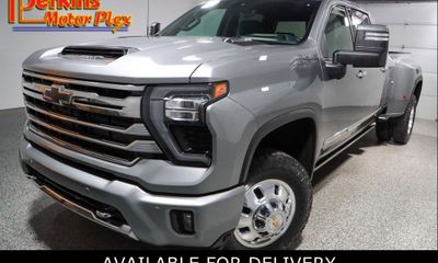 2024 Chevrolet Silverado HD High Country