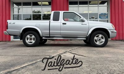 2000 Nissan Frontier XE V6