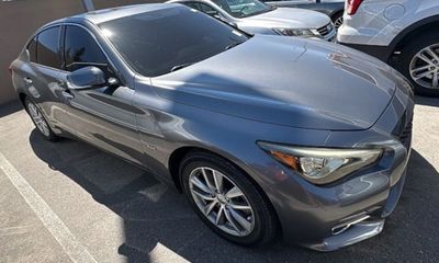 2017 Infiniti Q50 Base