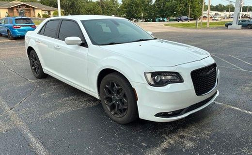 2019 Chrysler 300 300S