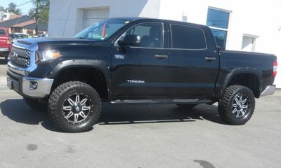 2014 Toyota Tundra SR5