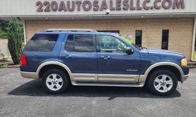 2005 Ford Explorer Eddie Bauer