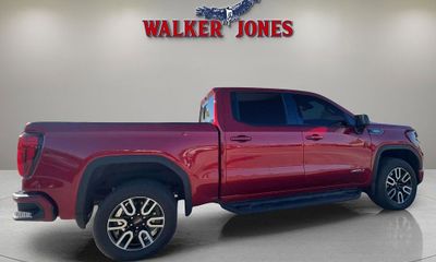 2024 GMC Sierra AT4