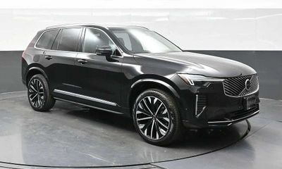 2025 Volvo XC90 Ultra
