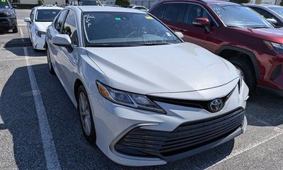2023 Toyota Camry LE