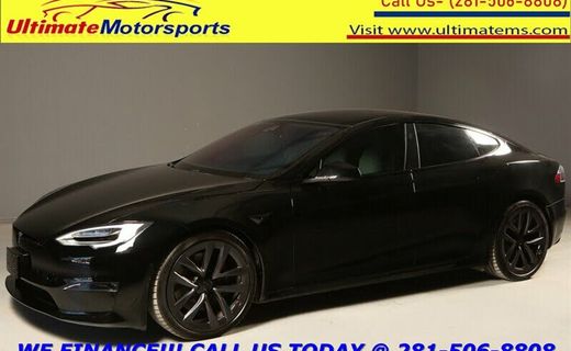 2022 Tesla Model S Plaid